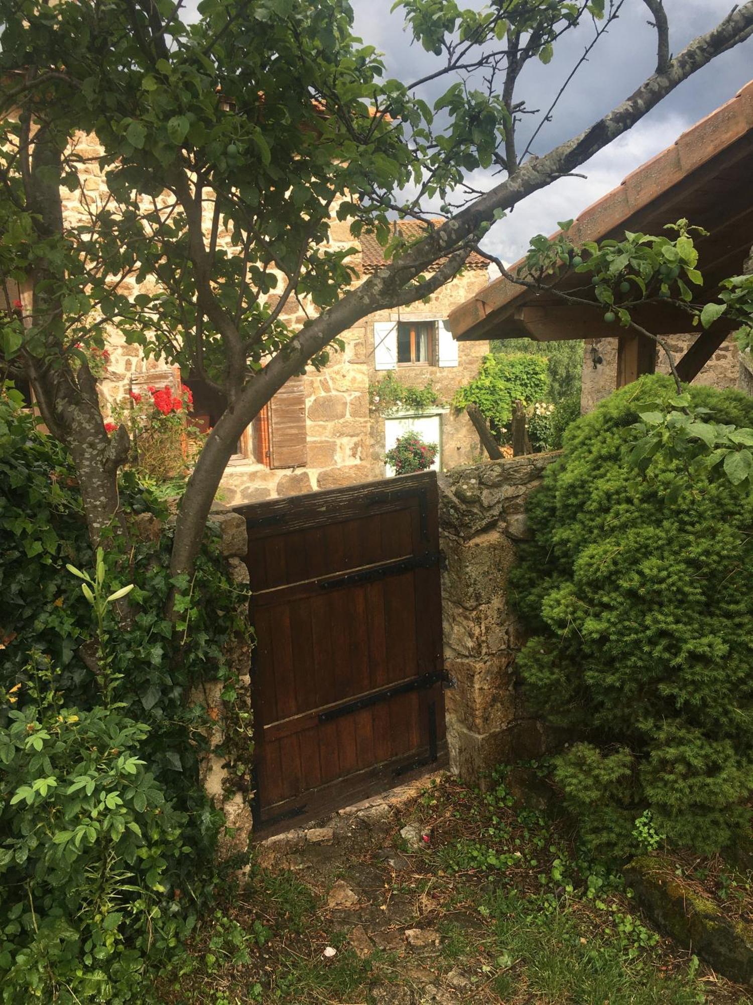 Gites De Gobertier Saint-Alban-d'Ay ภายนอก รูปภาพ